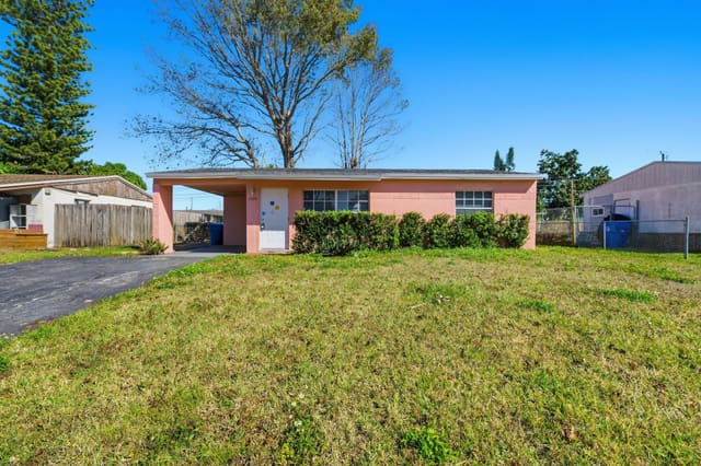 1520 SW 68th Way, sold in Broadview Country Club Es, North Lauderdale, FL