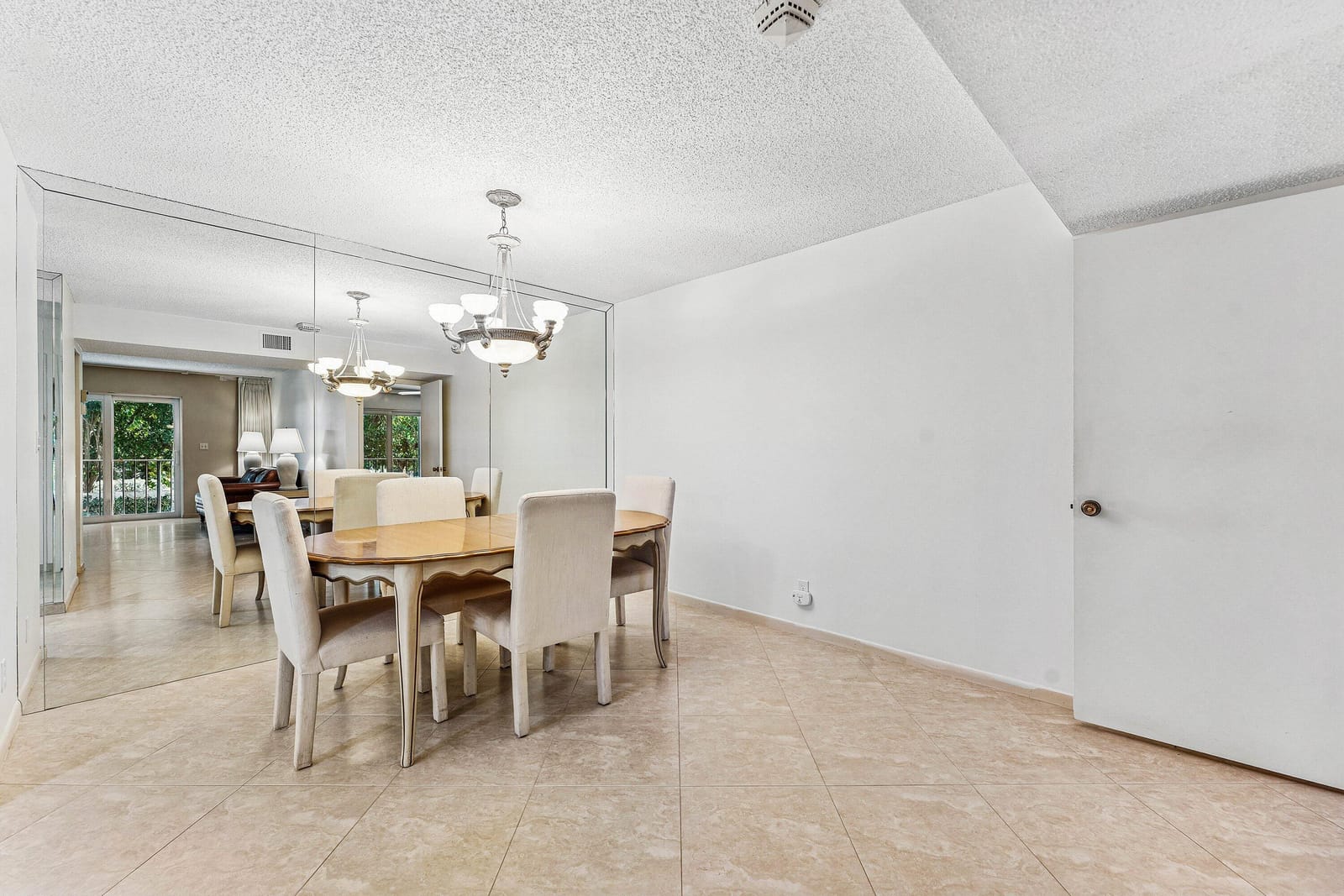 3909 N Ocean Boulevard 106, Fort Lauderdale, FL 33308 photo 8