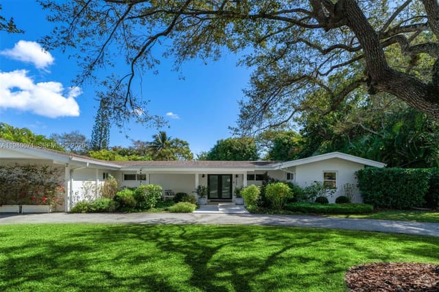 12685 SW 81st Avenue, sold in Pine Tree Estates, Pinecrest, FL