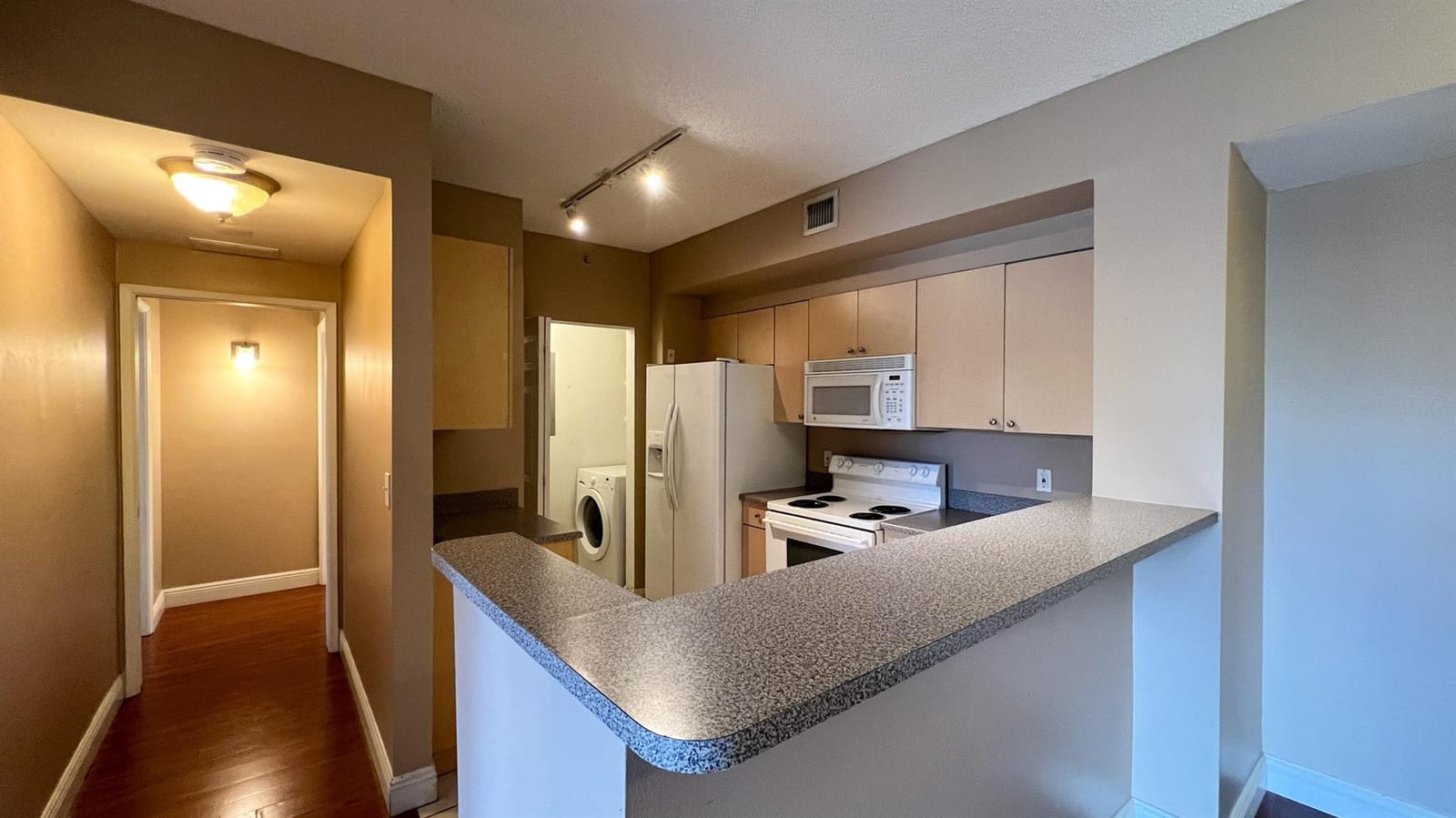 7950 N Nob Hill Road 203 — photo 6