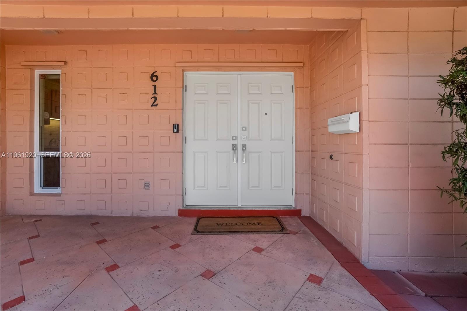 612 N 46th Avenue, Hollywood, FL 33021 photo 3