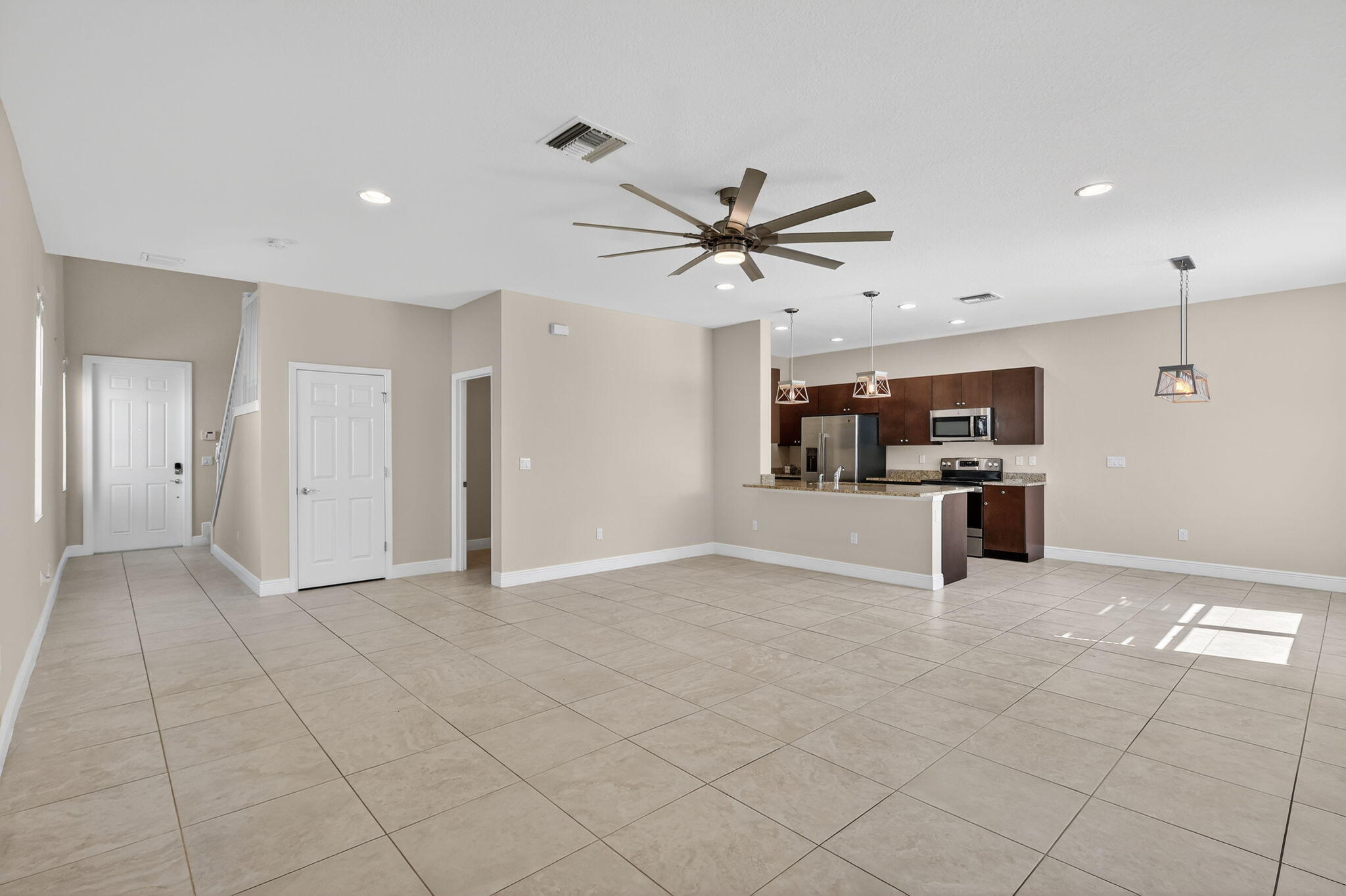 1609 NW Cataluna Cir Circle — photo 8