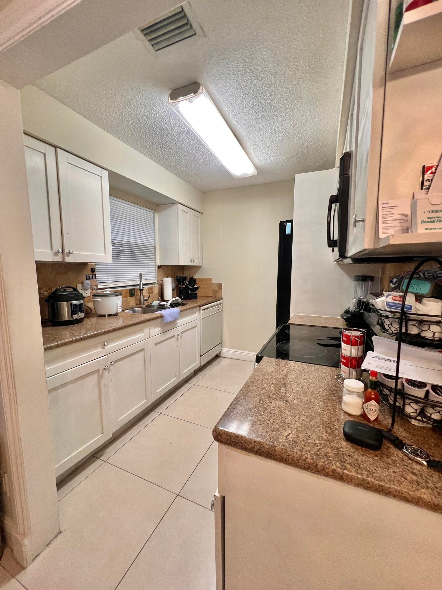 6604 Dockside Circle 6604 — photo 9