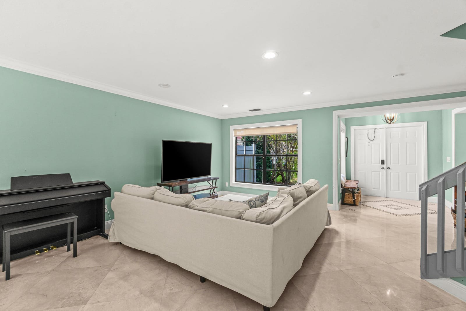 22251 Sands Point Drive — photo 8