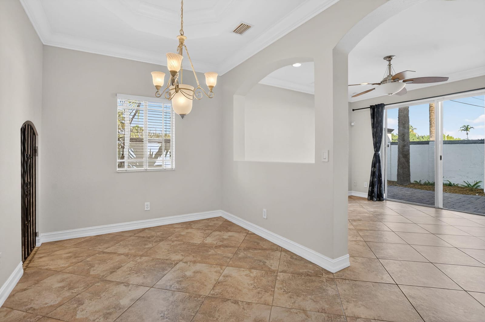 4040 Murano Bay Drive — photo 10
