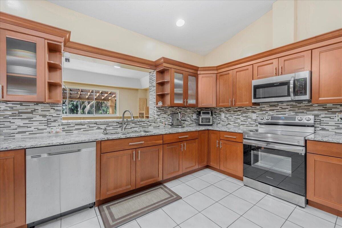 4001 Avocado Boulevard, West Palm Beach, FL 33411 photo 16