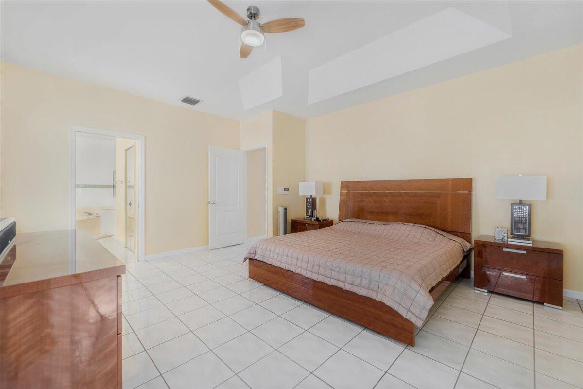 4001 Avocado Boulevard, West Palm Beach, FL 33411 photo 26