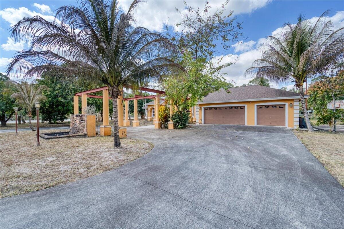 4001 Avocado Boulevard — photo 4