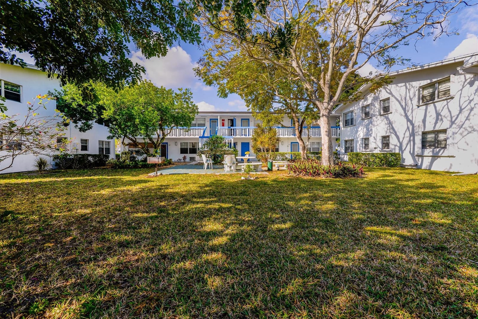 167 Lyndhurst L 167, Deerfield Beach, FL 33442 photo 21