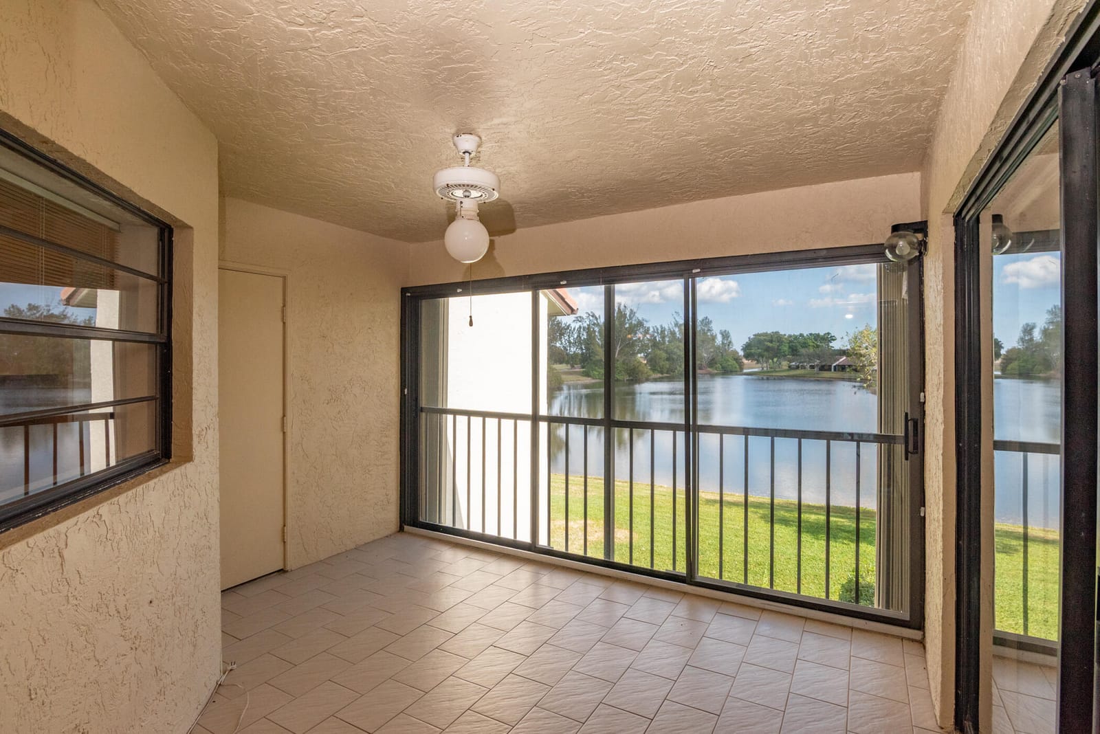 5829 Parkwalk Drive, Boynton Beach, FL 33472 photo 9