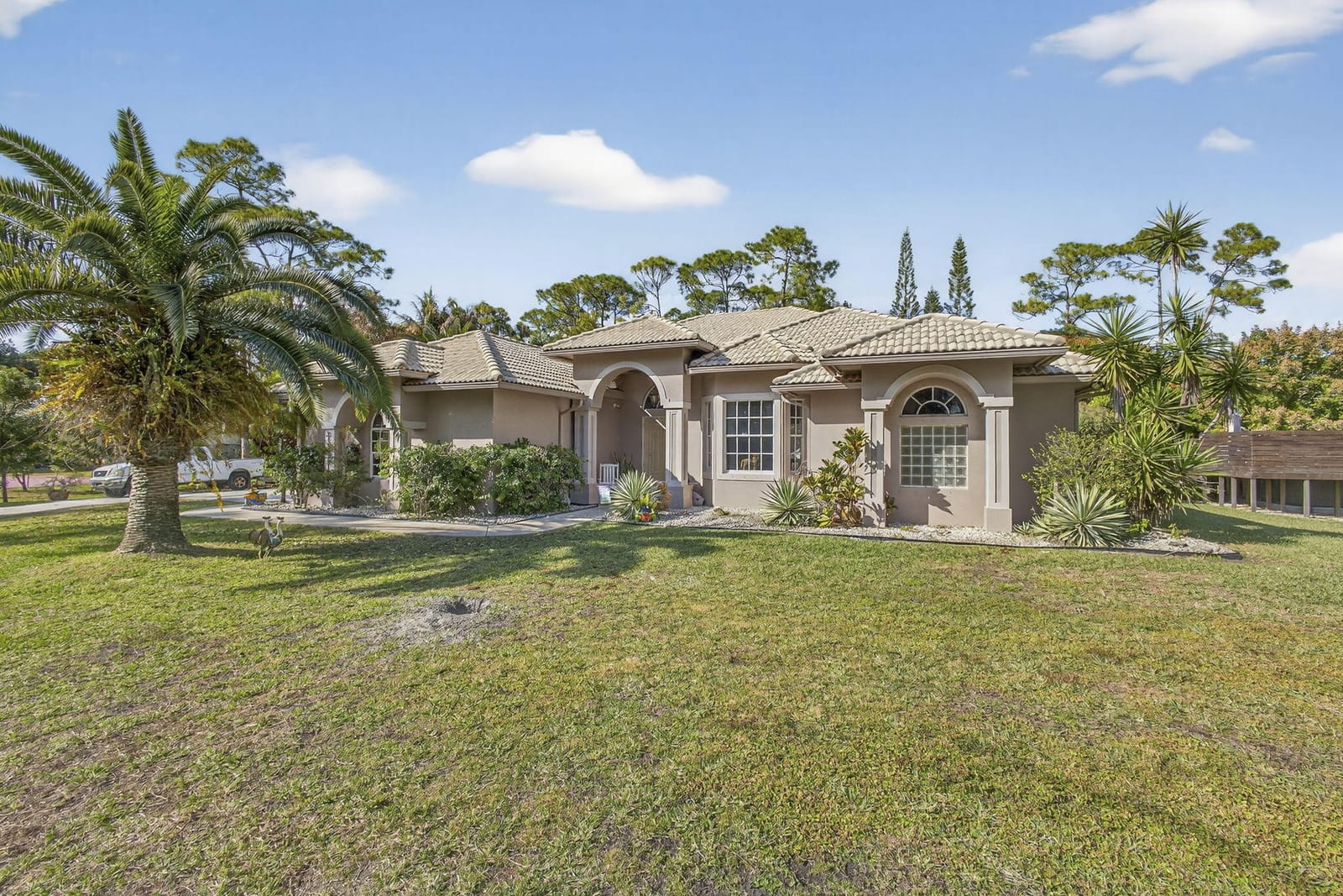 16107 86th Street N, Loxahatchee, FL 33470