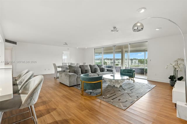 1350 NE 191st Street B307, sold in Third Forum Condominium, Miami, FL