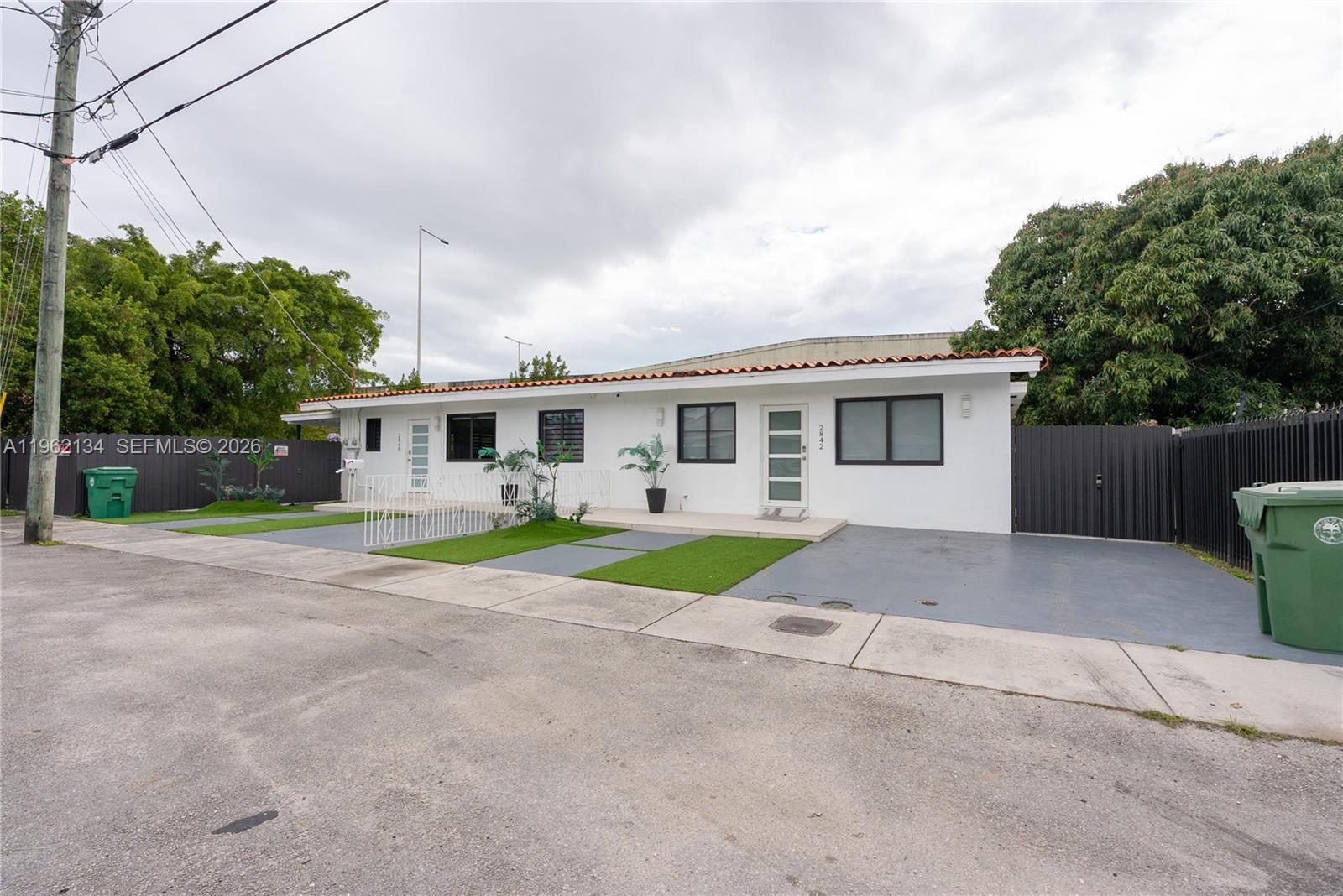 2840-2842 NW 13th Street, Miami, FL 33125, Miami