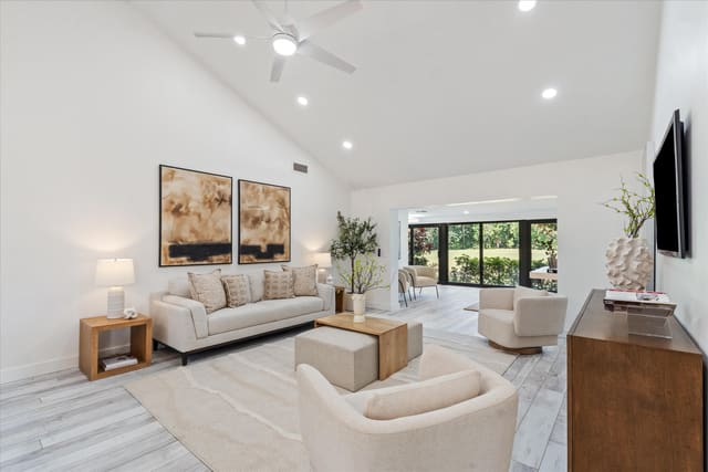9207 Pecky Cypress Lane 9b, sold in Cypresses Of Boca Lago Condo, Boca Raton, FL
