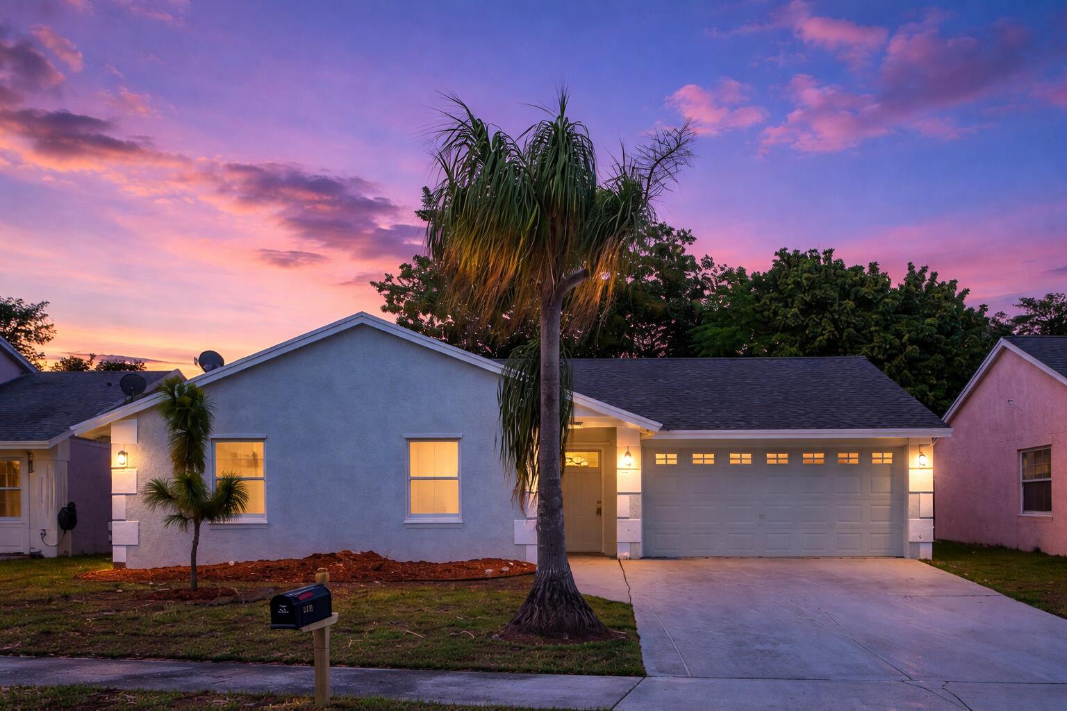 5213 Blueberry Hill Avenue, Lake Worth, FL 33463, Lake Worth