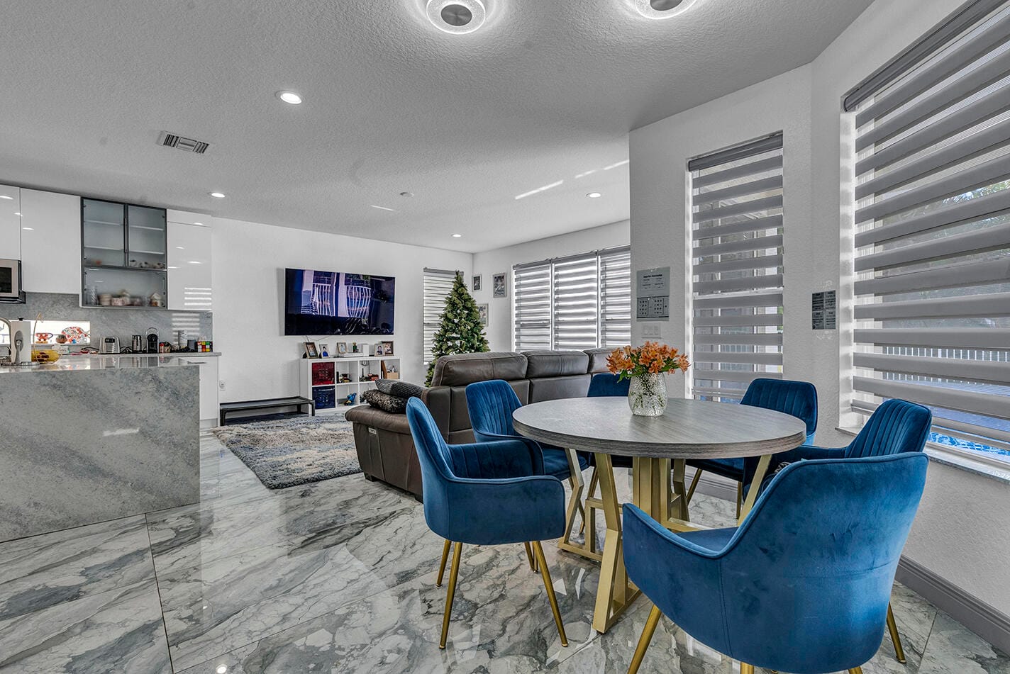 15643 Messina Isle Court — photo 8