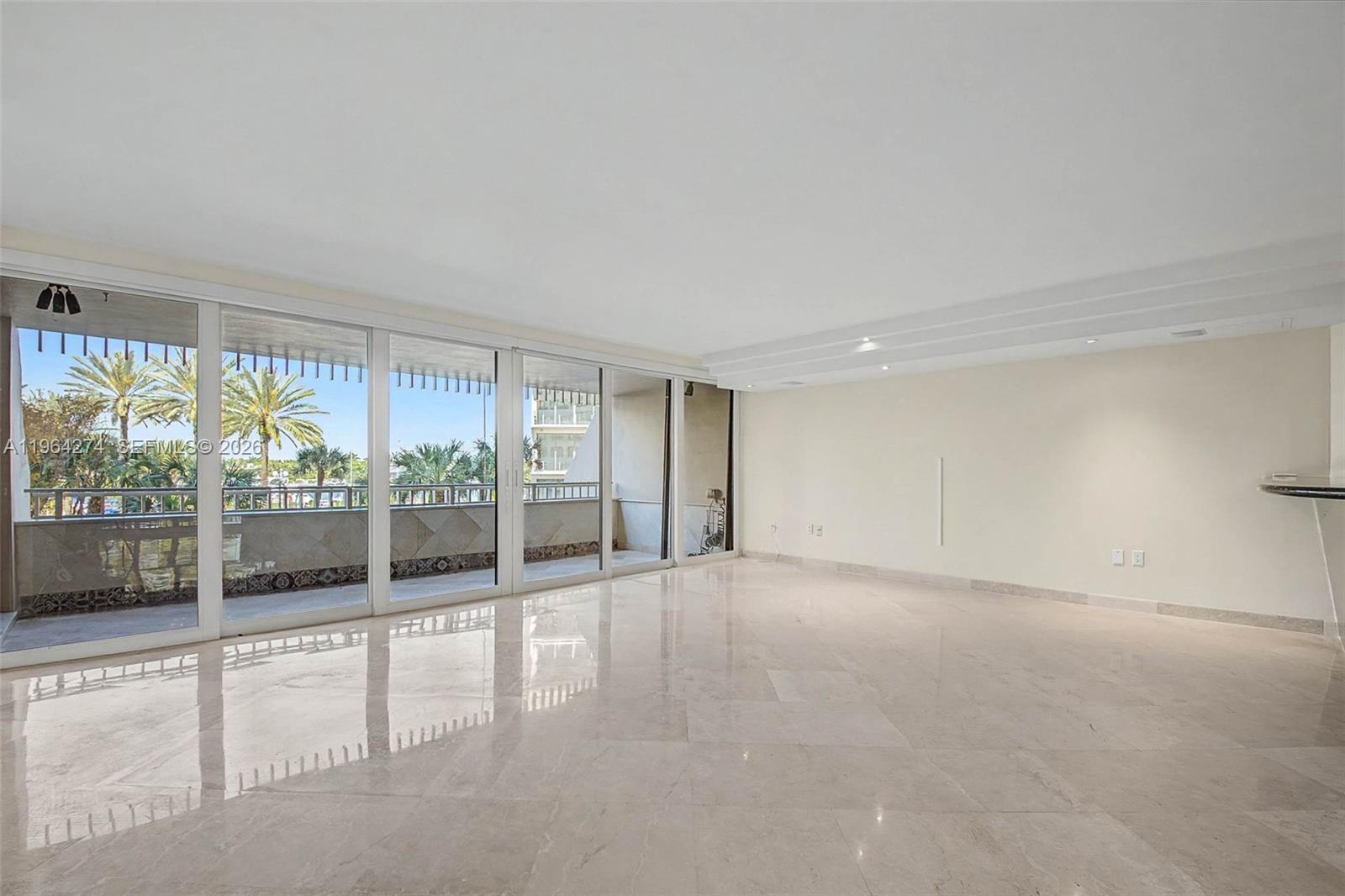 3 Grove Isle Drive C208, Miami, FL 33133, Miami
