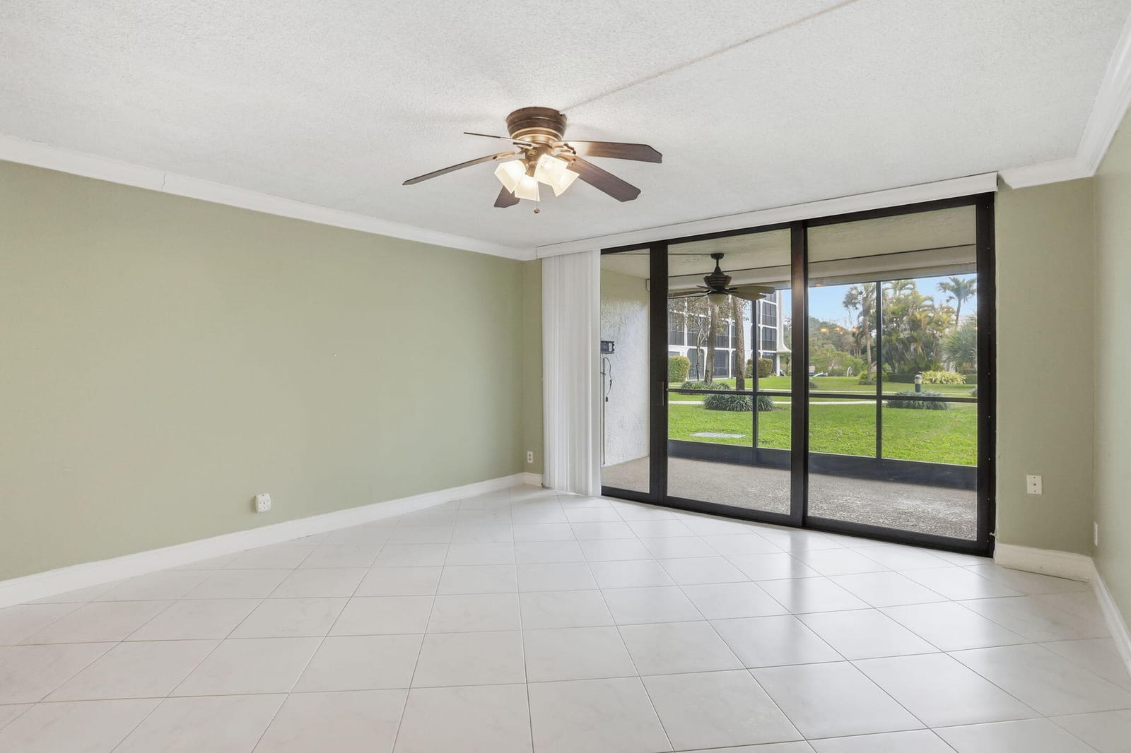 1629 Riverview Road 117, Deerfield Beach, FL 33441 photo 13