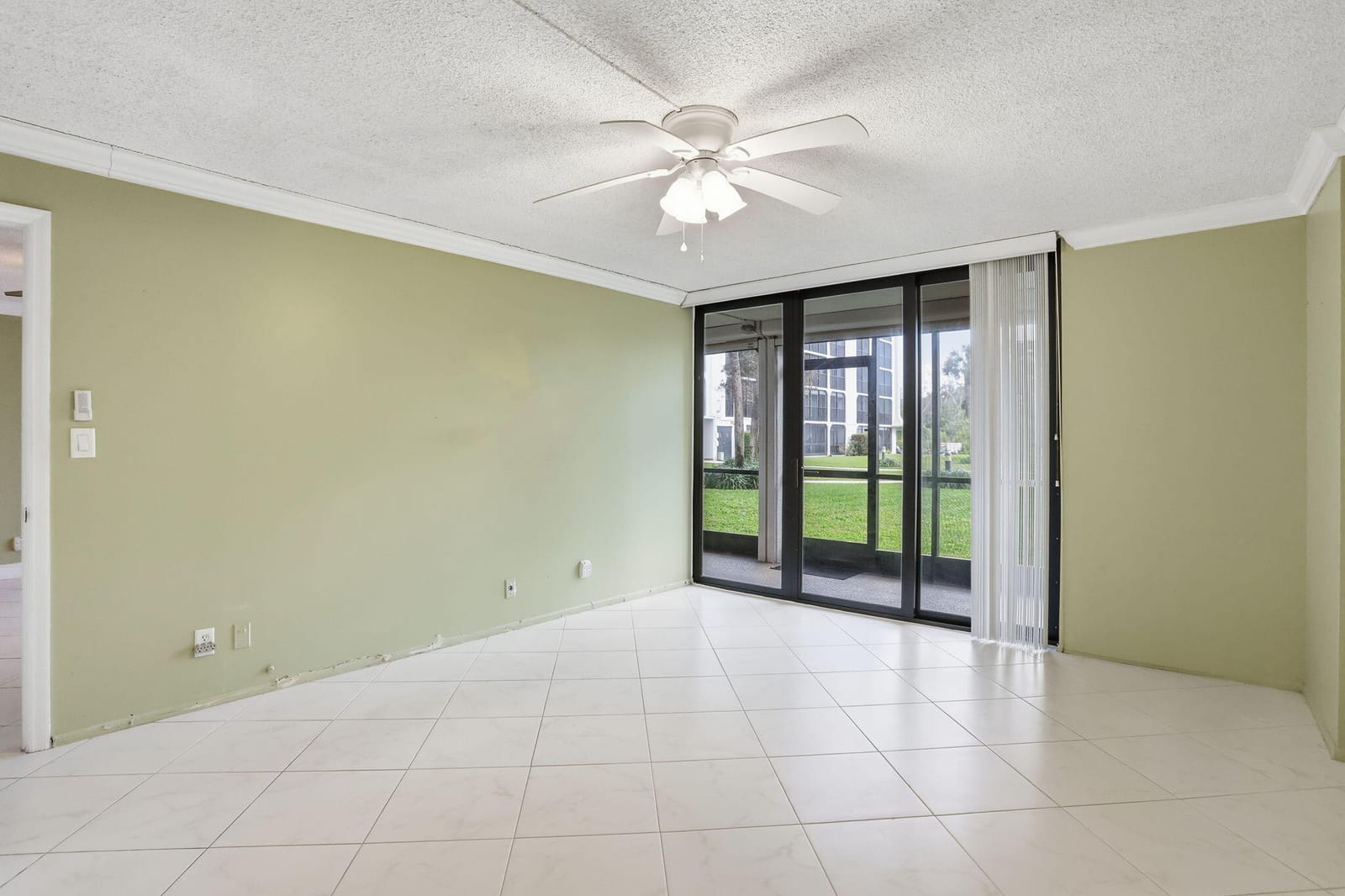 1629 Riverview Road 117, Deerfield Beach, FL 33441 photo 25