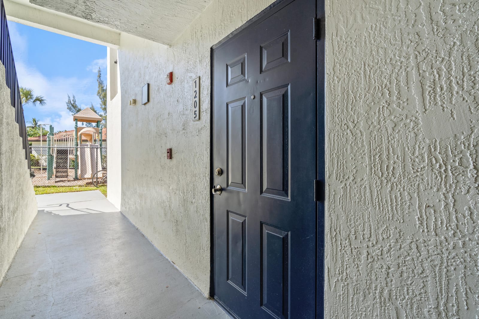 1205 Villa Circle 1205, Boynton Beach, FL 33435 photo 18