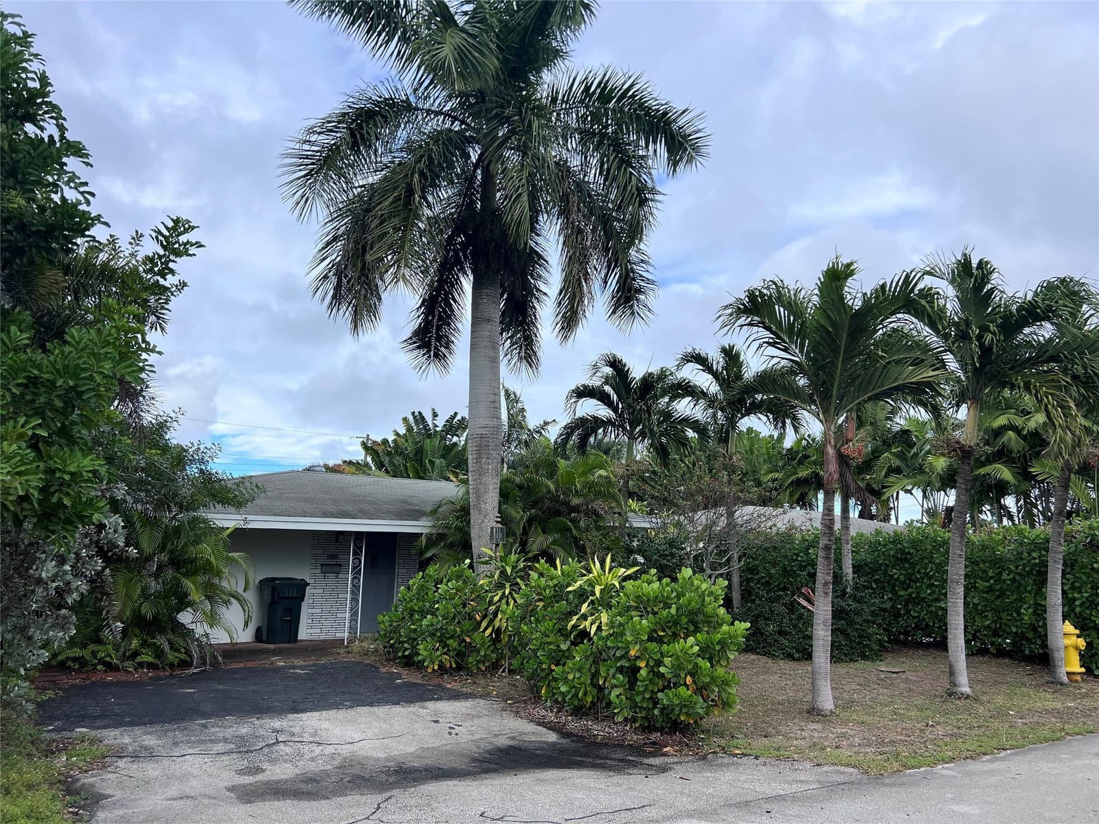111 NE 47th Street, Oakland Park, FL 33334