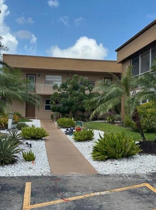 29 Flanders A, Delray Beach, FL 33484, Delray Beach