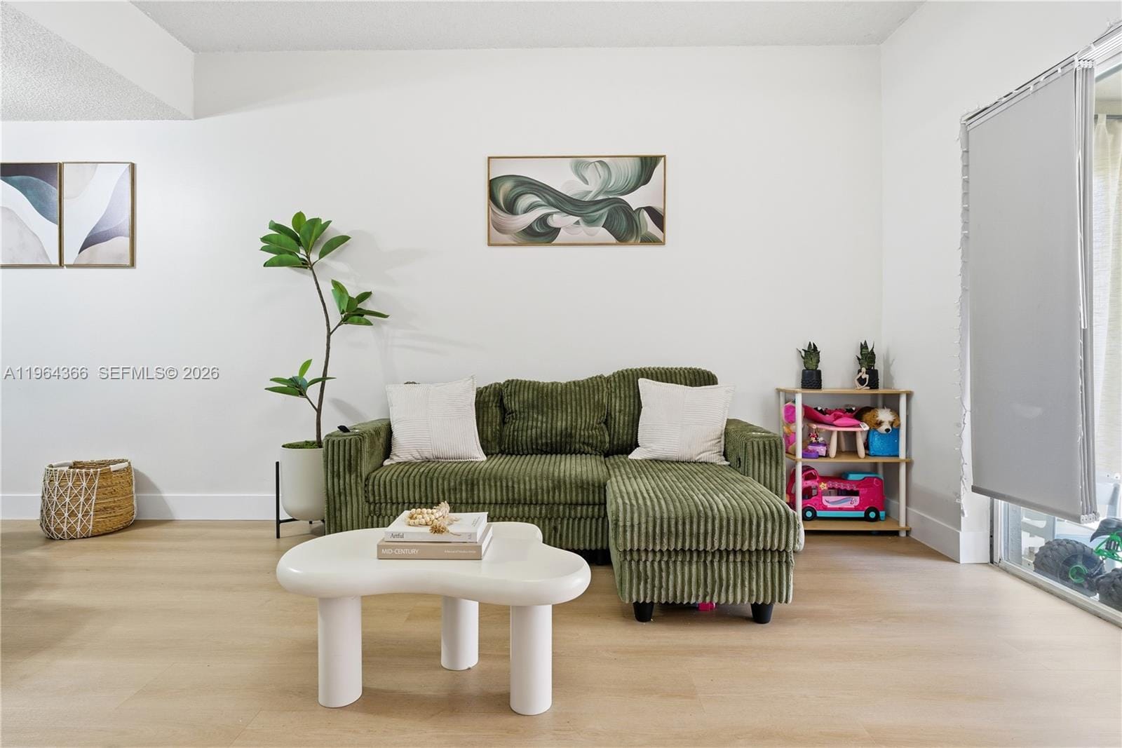 2 Simonton Circle — photo 3