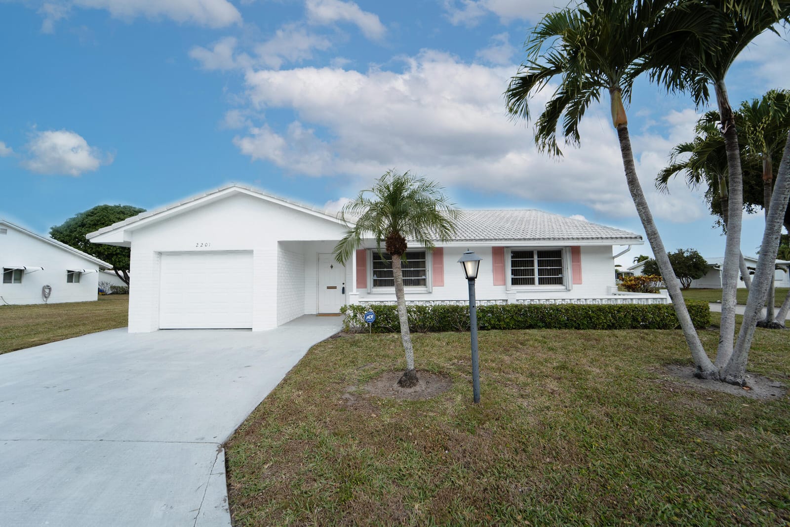 2201 SW 22nd Way, Boynton Beach, FL 33426
