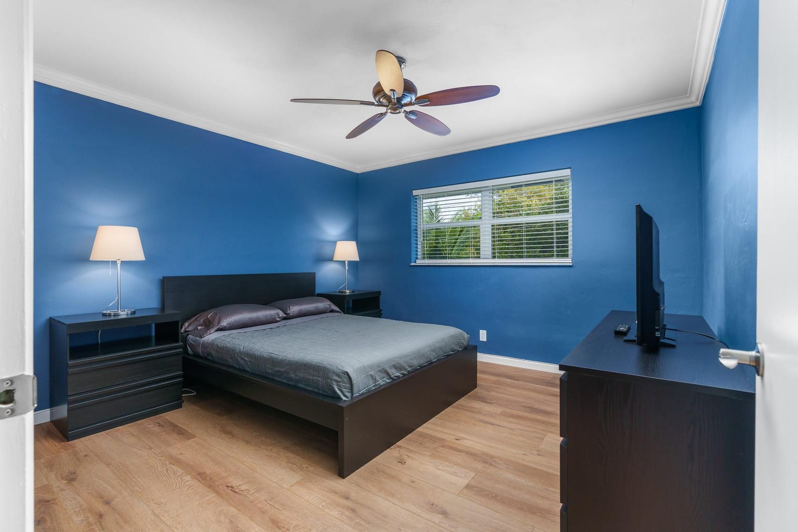 2015 NE 32nd Court 25 — photo 11