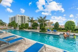 410 Evernia Street 807, West Palm Beach, FL 33401 photo 22