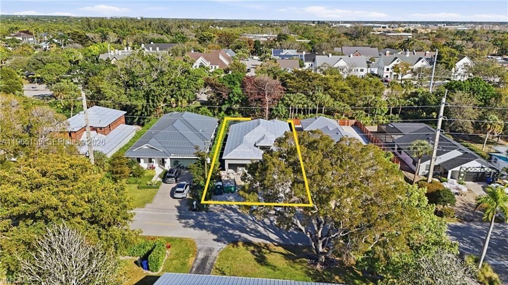 1050 13th Street N, Naples, FL 34102 photo 11