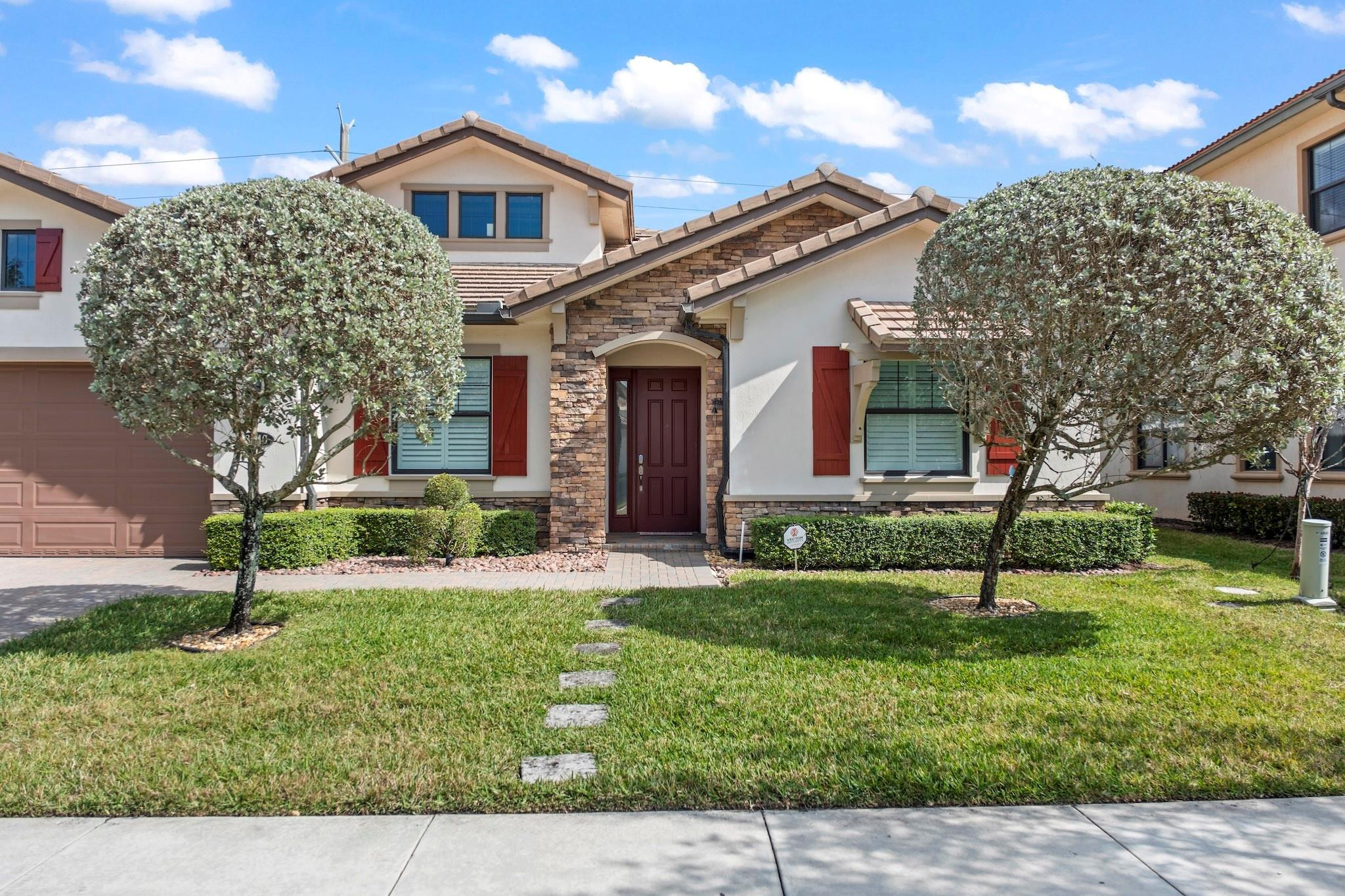 8840 E Watercrest Cir Circle E, Parkland, FL 33076, Parkland