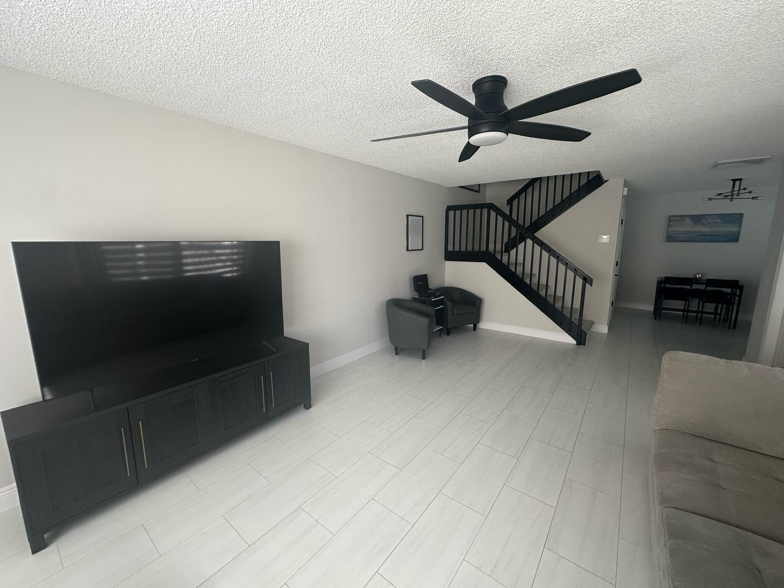 39 Essex Court B — photo 4
