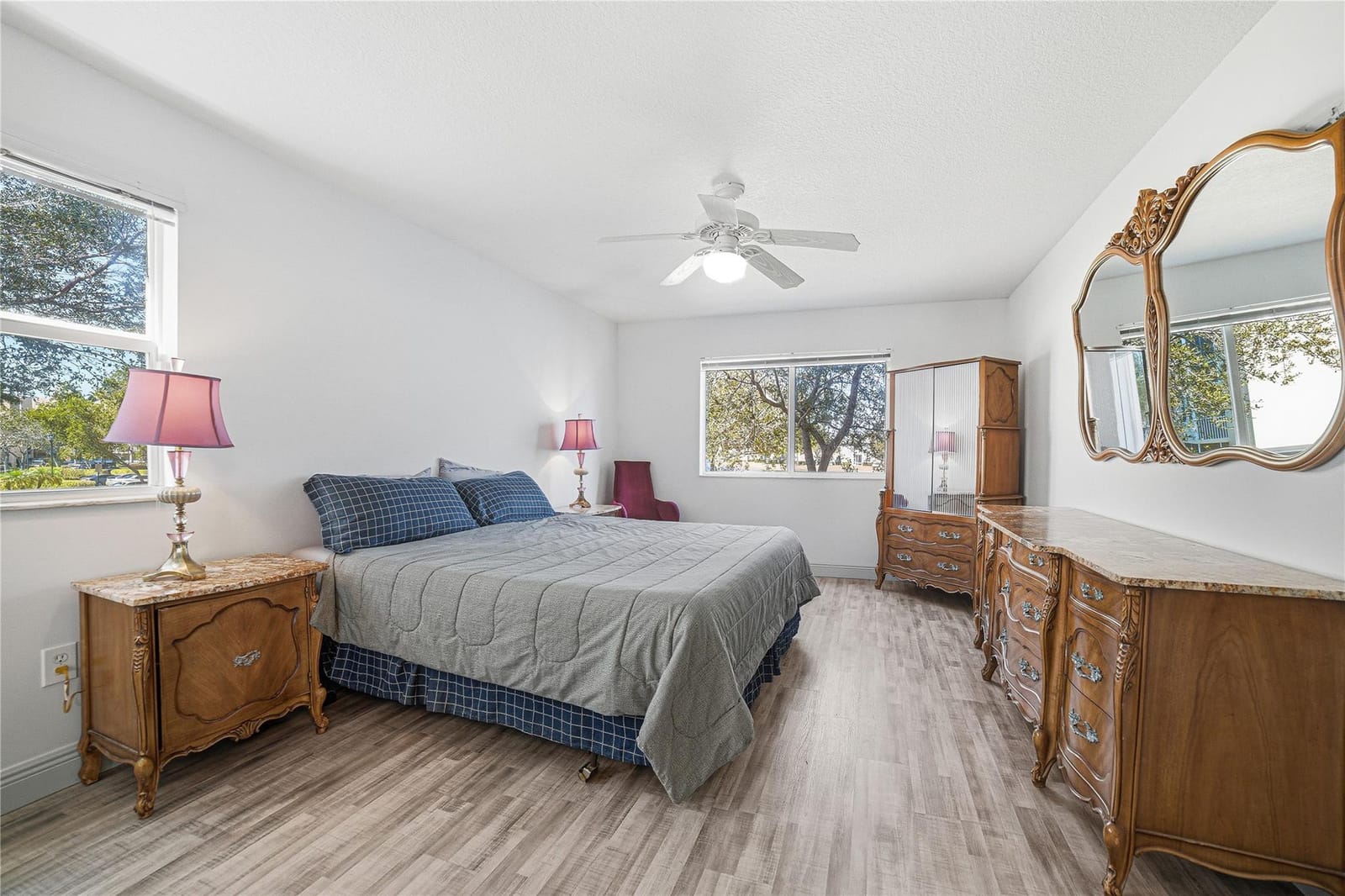 7763 Southampton Terrace 201 — photo 7