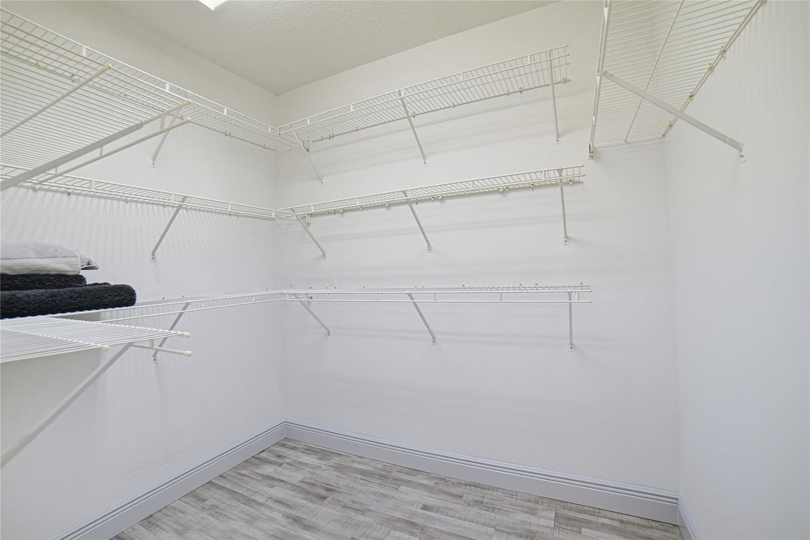 7763 Southampton Terrace 201 — photo 10