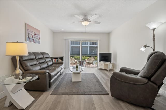 2260 NE 67th Street 1710, Fort Lauderdale, FL 33308