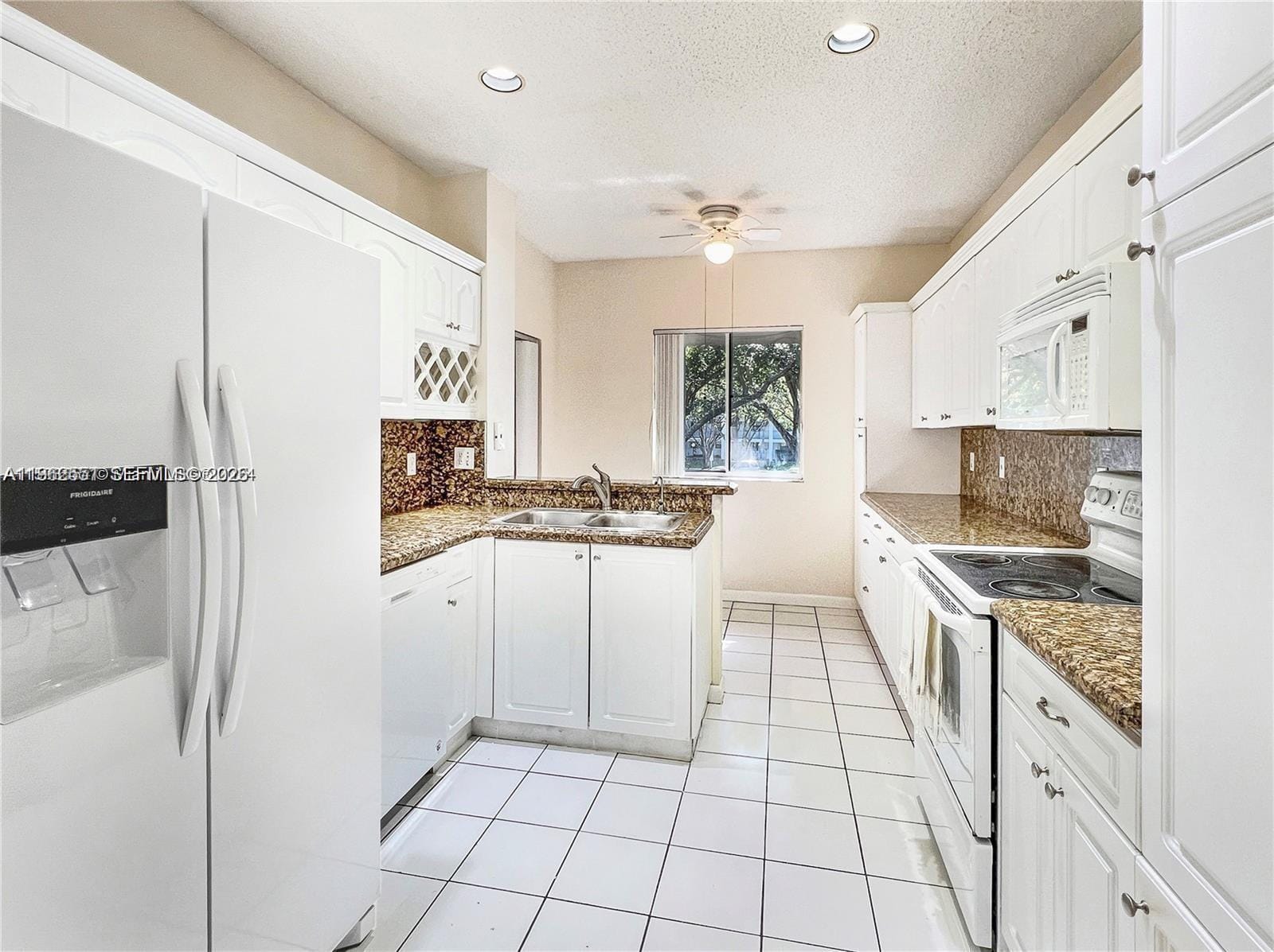 16356 Malibu Drive 36 — photo 7