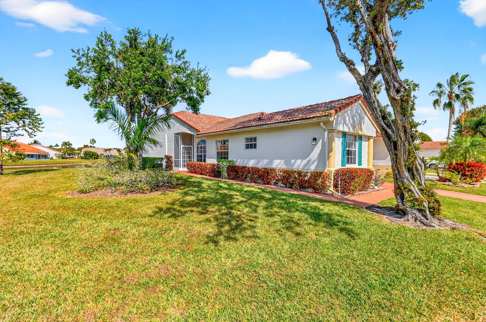 6143 Floral Lakes Drive, Delray Beach, FL 33484 photo 2