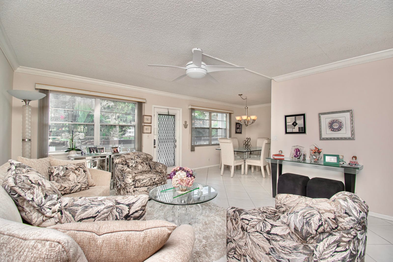 220 Richmond C — photo 8