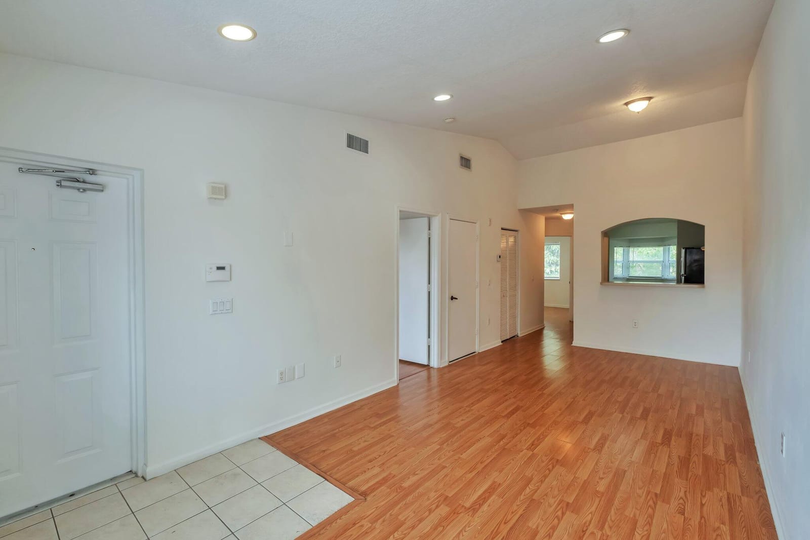 3504 Briar Bay Boulevard 205 — photo 3