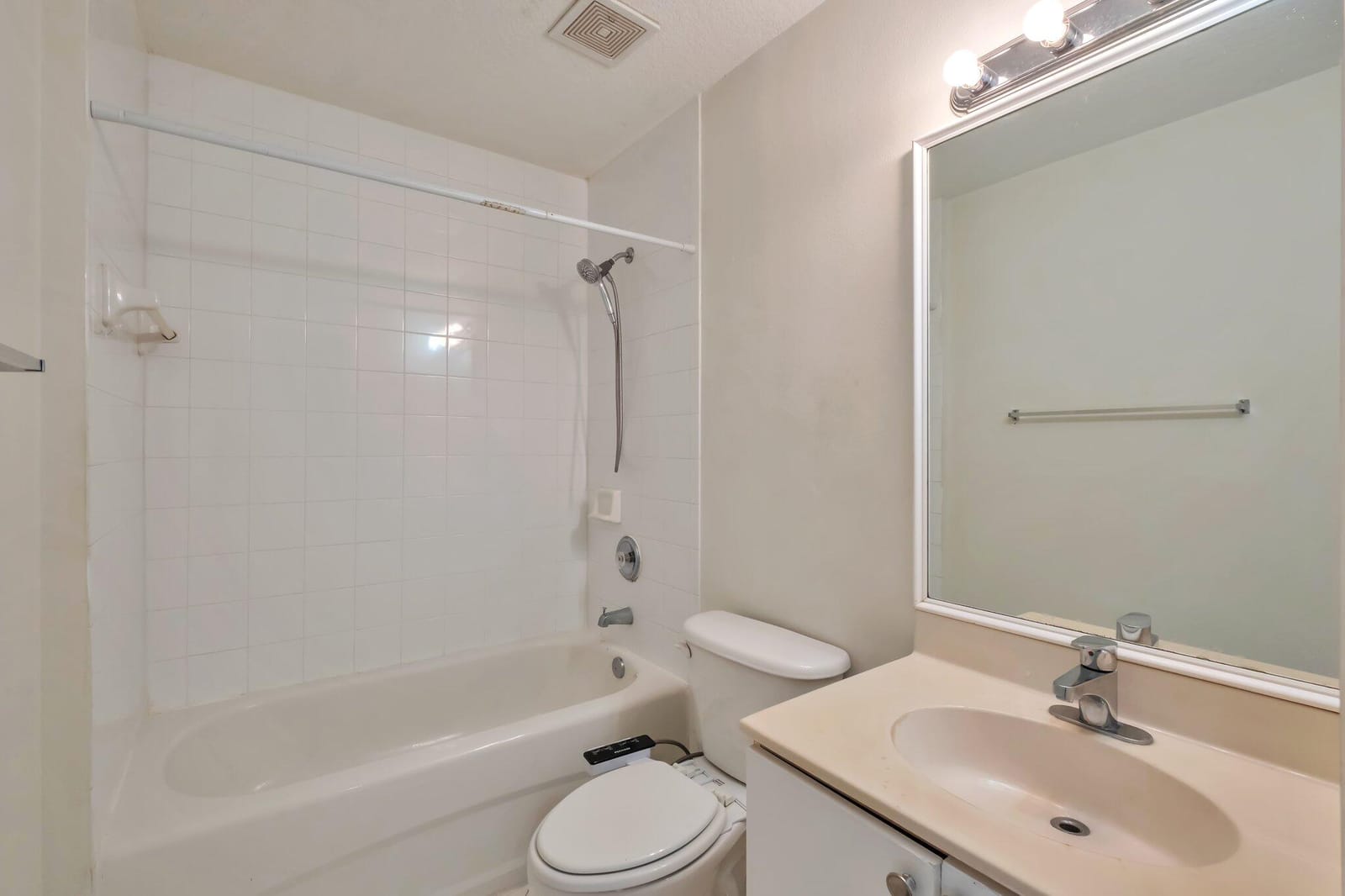 3504 Briar Bay Boulevard 205, West Palm Beach, FL 33411 photo 21