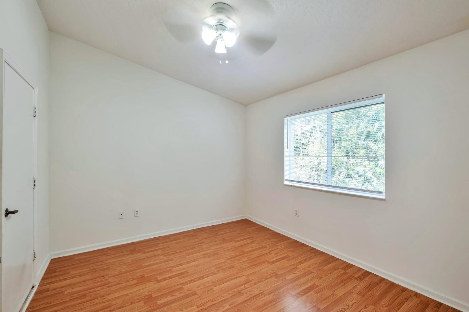 3504 Briar Bay Boulevard 205 — photo 8