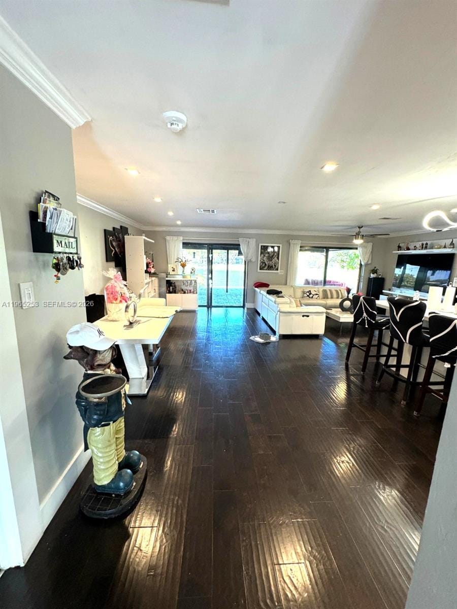 9189 NW 45th Street, Sunrise, FL 33351 photo 2