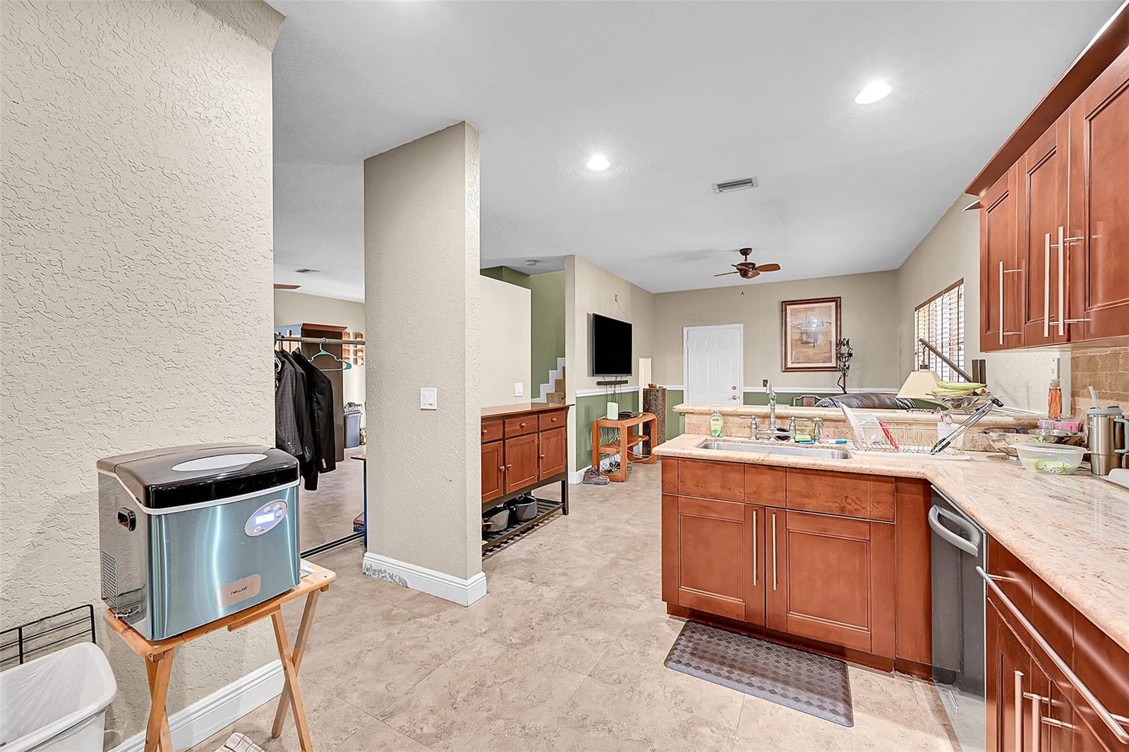 3585 Simms Street — photo 9