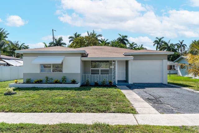 606 N 31st Court, Hollywood, FL 33021