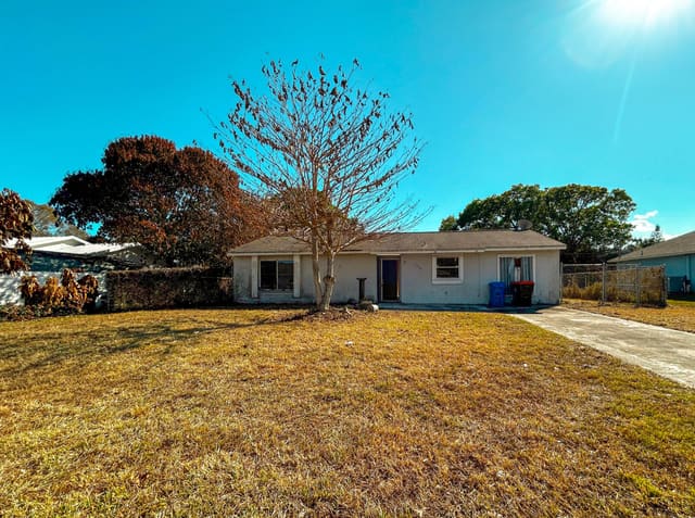 1355 23rd Place SW, Vero Beach, FL 32962