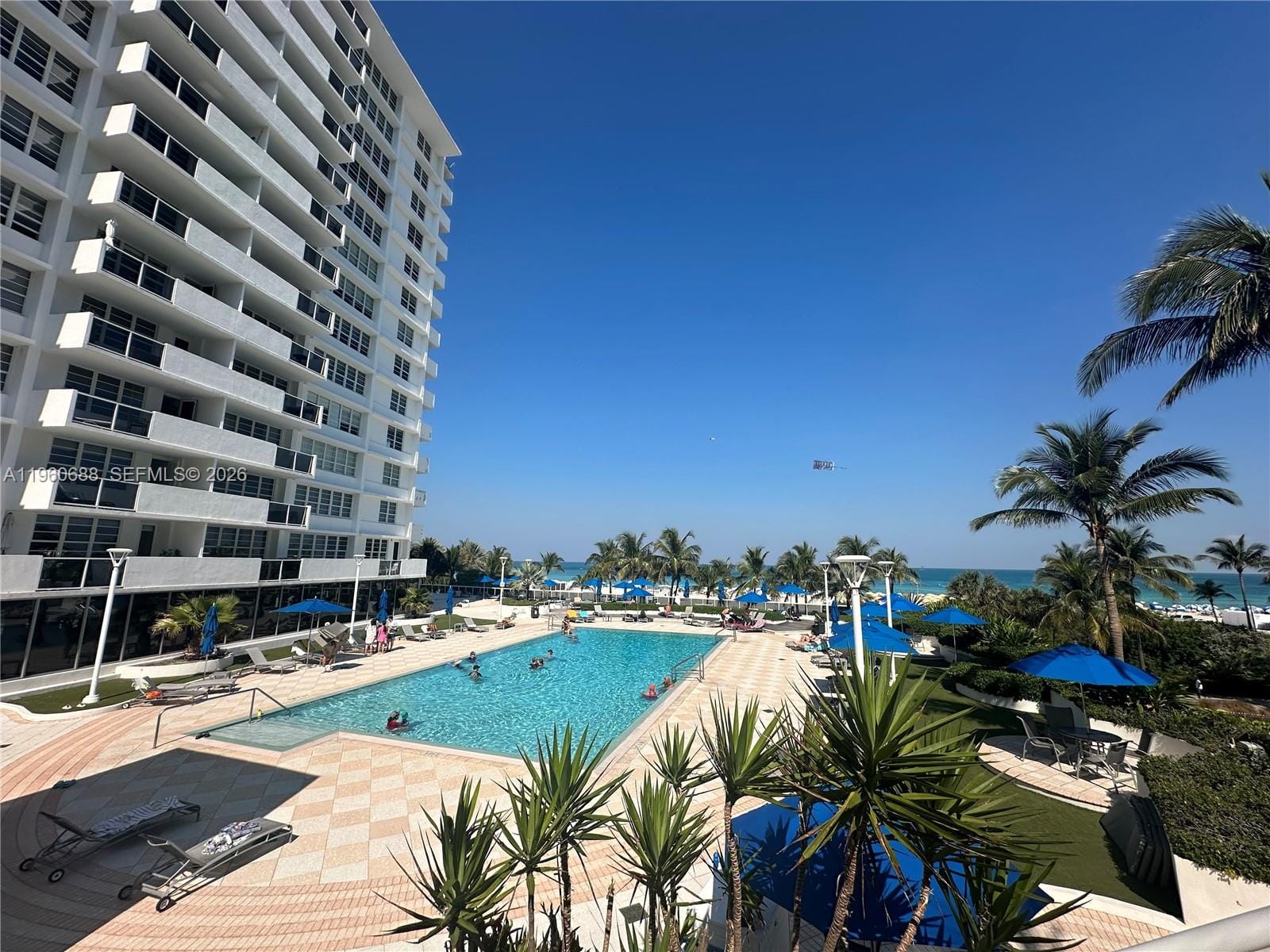 100 Lincoln Road 307, Miami Beach, FL 33139 photo 2