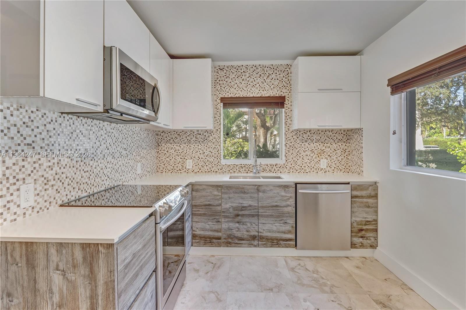 438 Mendoza Avenue, Coral Gables, FL 33134 photo 7