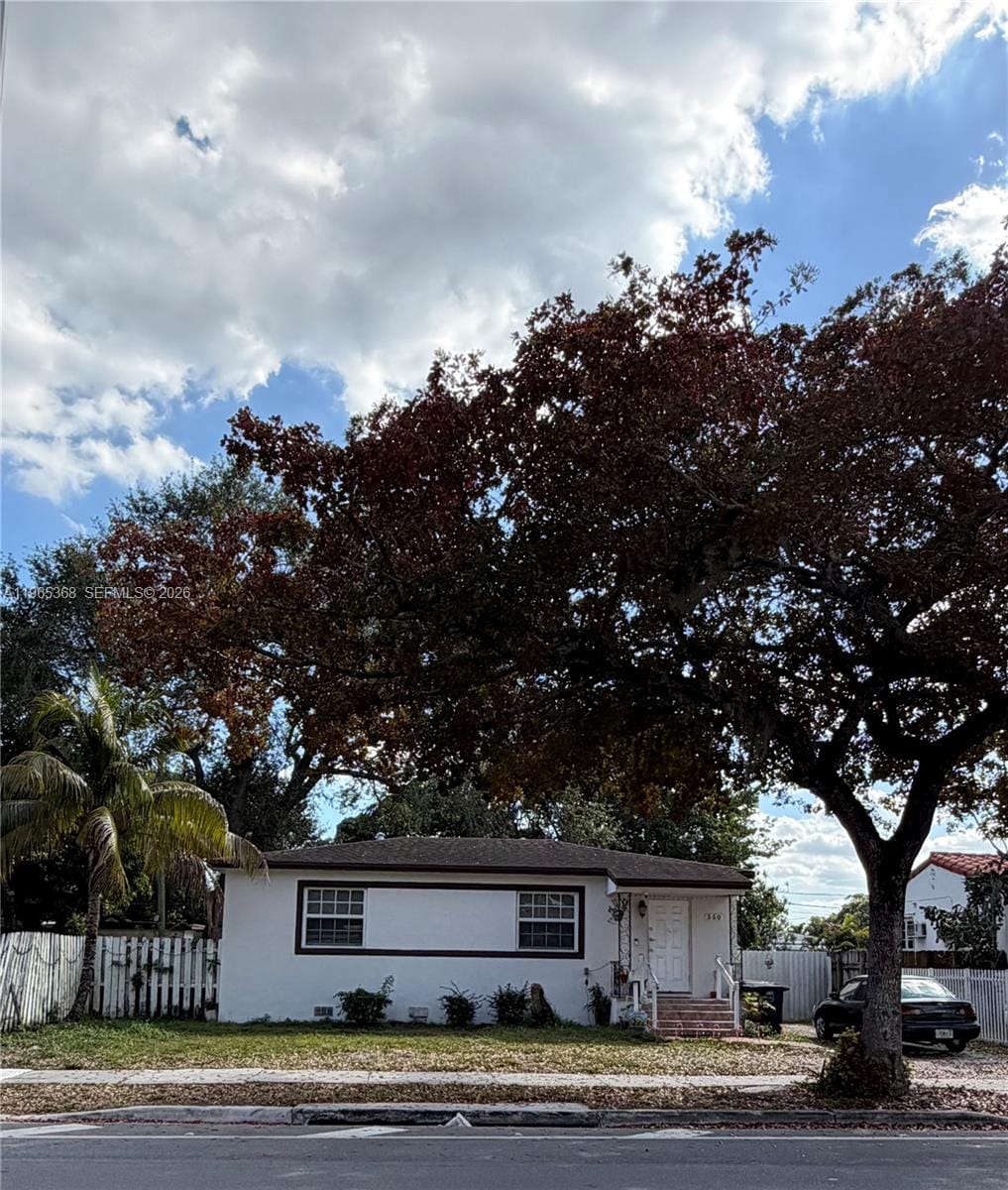 550 NW 135th Street, North Miami, FL 33168