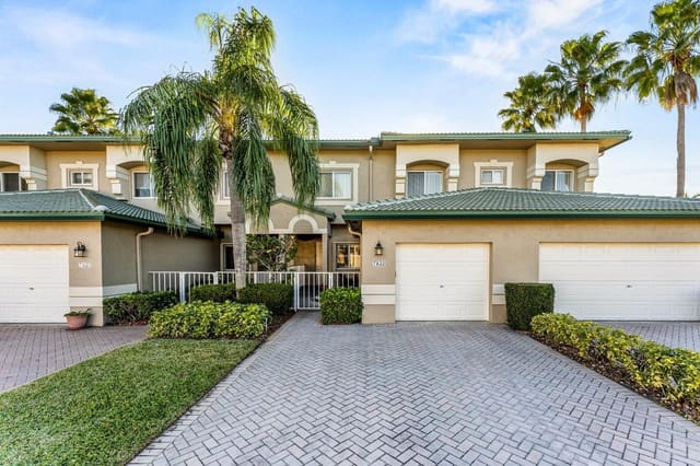7832 E Exeter Boulevard 102, sold in Exeter Condominium, Tamarac, FL